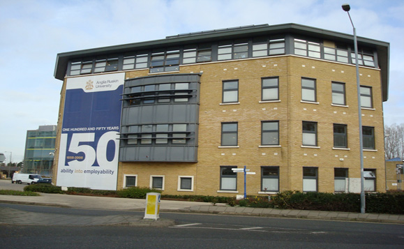 安格利亚鲁斯金大学 Anglia Ruskin University